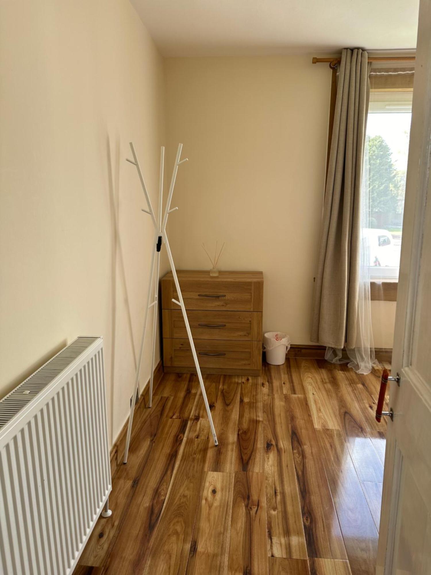 Lovely Countryside Getaway Roslin